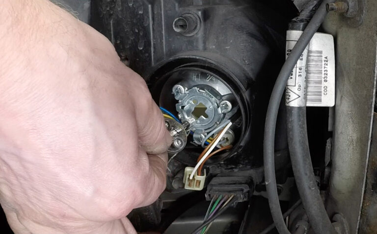 Change Headlight