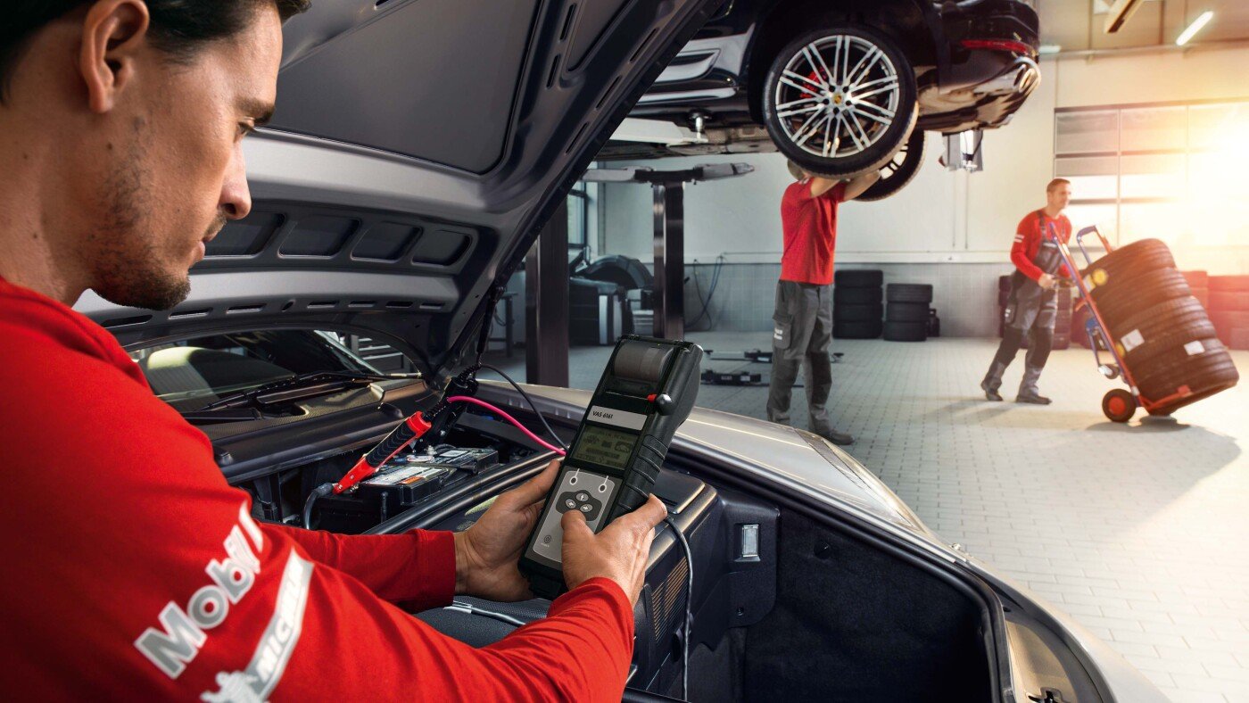 How Long Do BMW Batteries Last? Discover Their Lifespan!