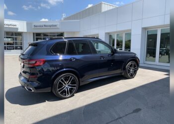 Bmw Carbon Black Metallic Blue