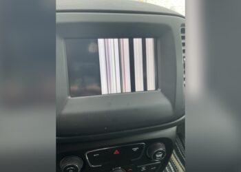 Jeep Compass Screen Not Turning on