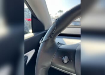 Tesla Steering Wheel Peeling